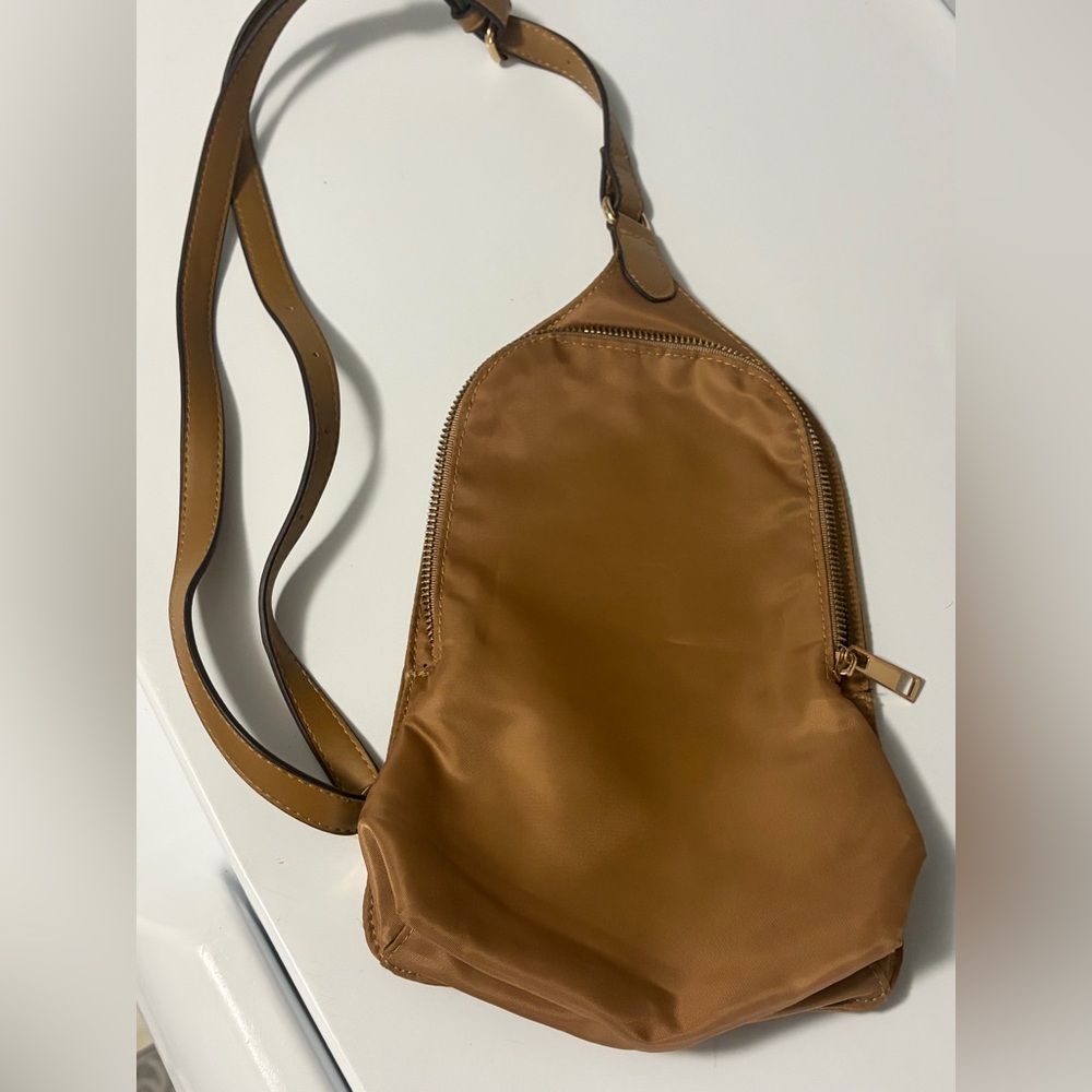 Crossbody bag brown